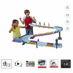 Hot Wheels Mario Kart Rainbow Road Raceway Set with Two 1:64 Scale Vehicles