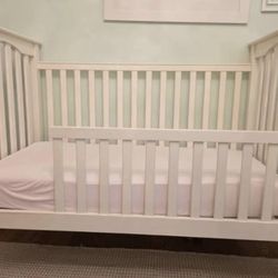 Pottery Barn Convertible crib