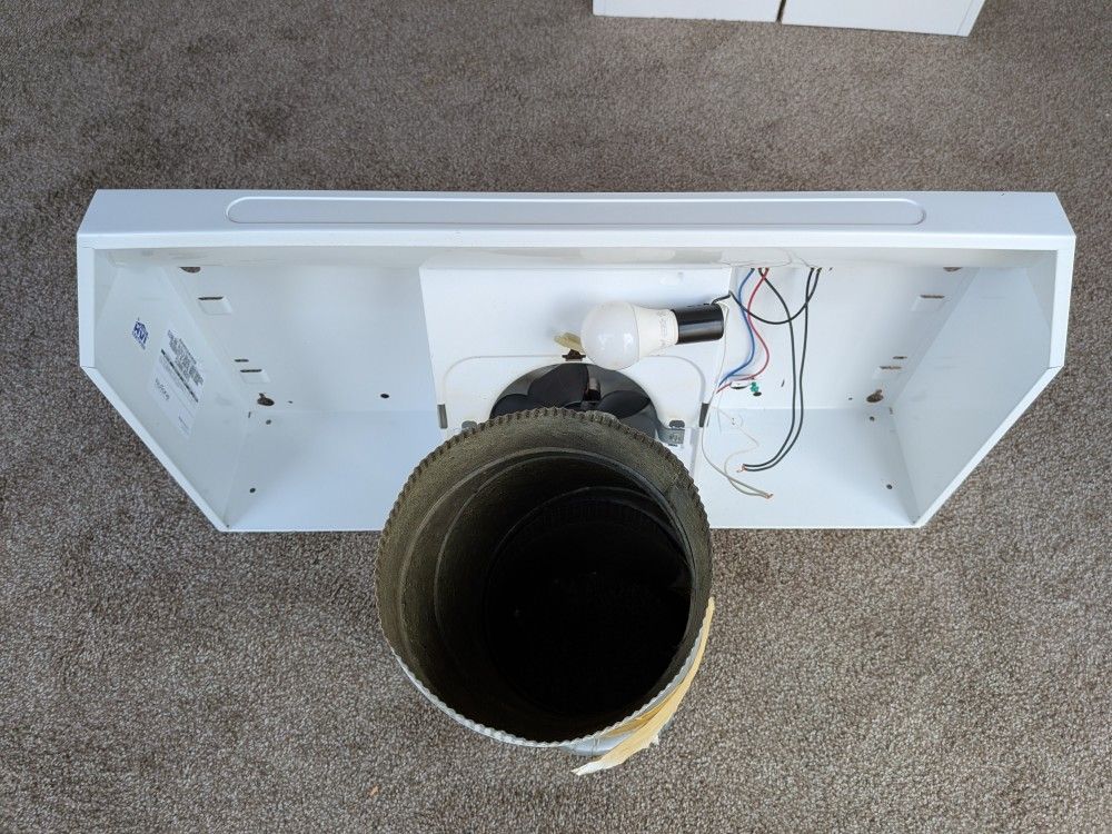 RL6300 Series 30 in. Ducted Under Cabinet Range Hood with Light in White