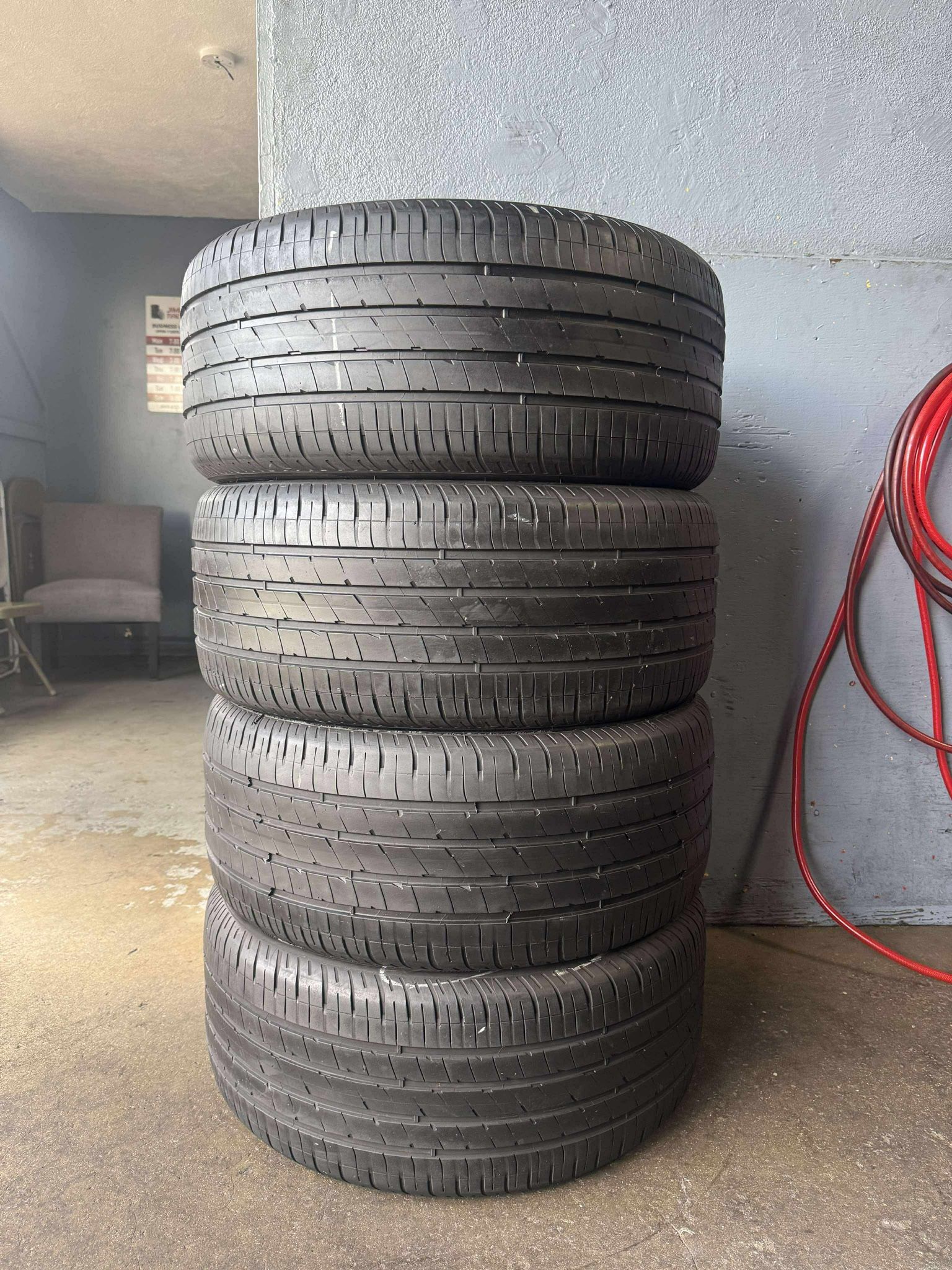 255/40/20. GOODYEAR