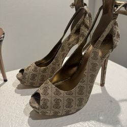 Guess Heels: Lookalike Burberry Shoe Size 7