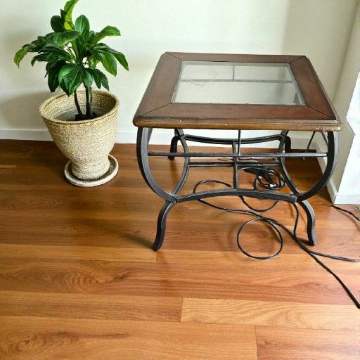 End Tables ( Please Read Description )