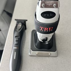 Clippers for barbering