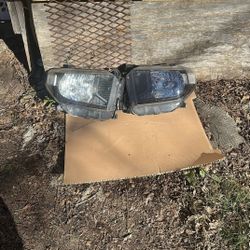 2014-17 Toyota Tundra Headlights 