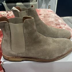 Common project suede Boots Gently used
