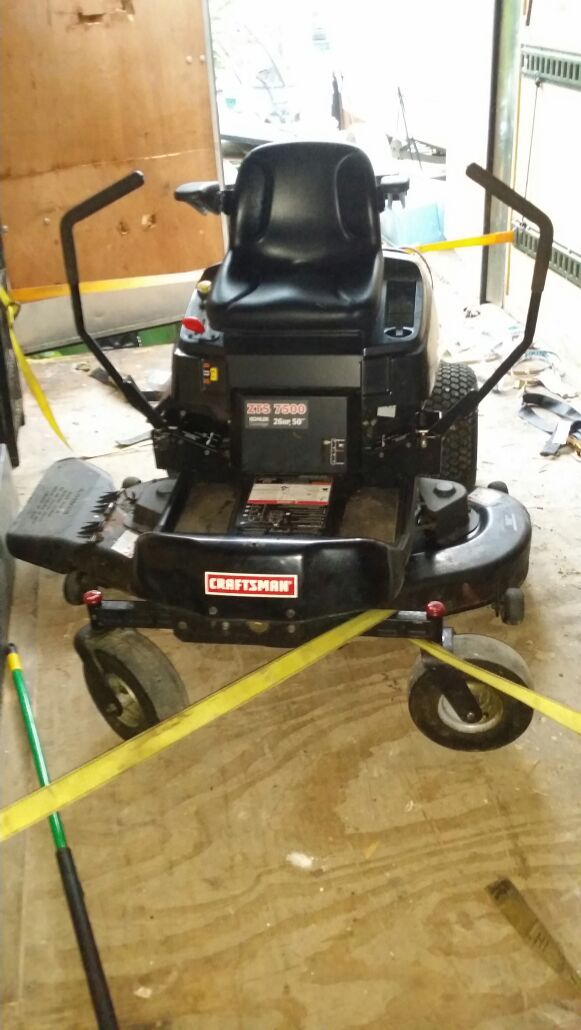 Craftsman zts 7500 50 inch 26 hp zero turn mower