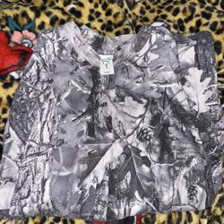 Gray Camo T Shirt Size Large 
