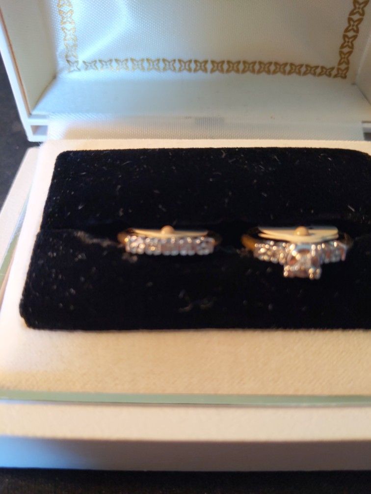 New Wedding Engagement Gold And Diamond Ring Set