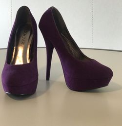 Electric Purple Bumper Heels Size 6!
