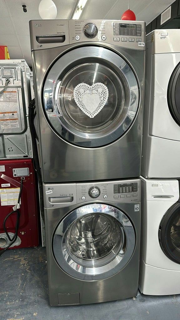 L G Was her Elec tric Dryer Set With Ins tall! Low Noise