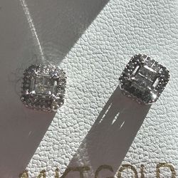 Princess Cut 10K White Gold Diamond Earrings 