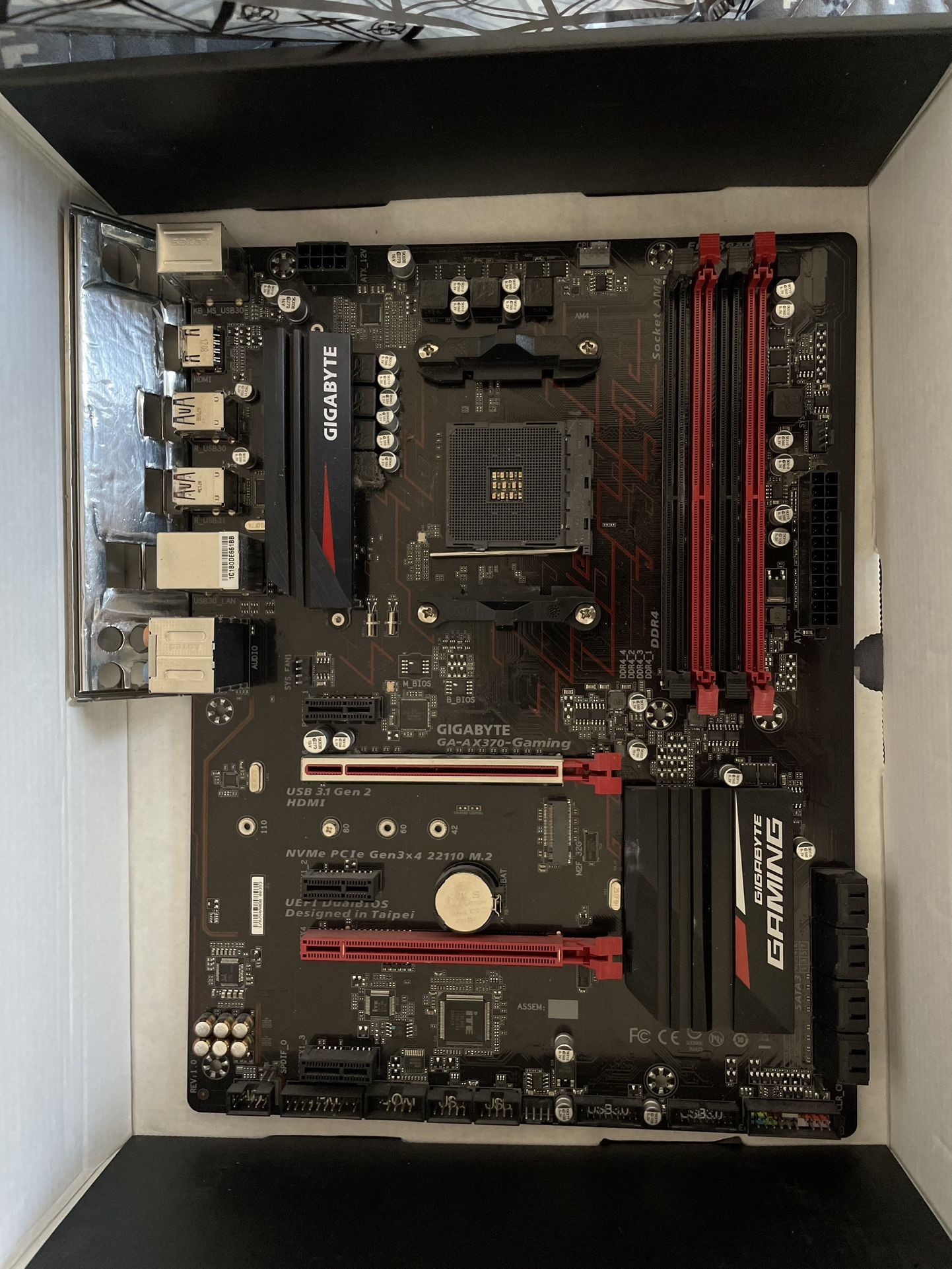 Gigabyte GA-AX370-Gaming Motherboard