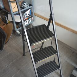 Gorilla Ladder Ladders 300lb Load