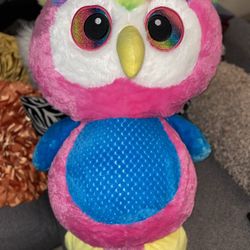 Oversized Suffed Owl Animal 