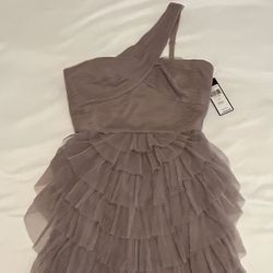 New BCBG Maxazria Ella Dress Size 4
