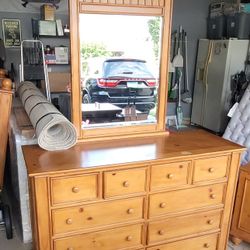 Solid Oak Bedrrom Set
