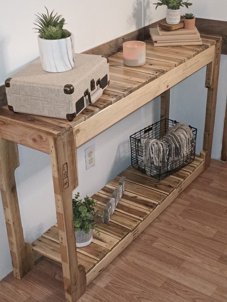 New, Repurposed Rustic Pallet Entry/ Console Table 