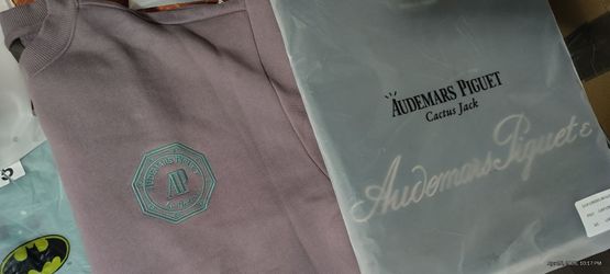 AUDEMARS PIGUET CACTUS JACK TRAVIS SCOTT MERCH