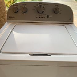 Beautiful Amana Top Load Washer Works perfect 