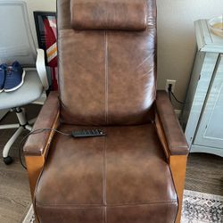 Human Touch Gravis ZG Chair Zero Gravity Recliner with Air Massage