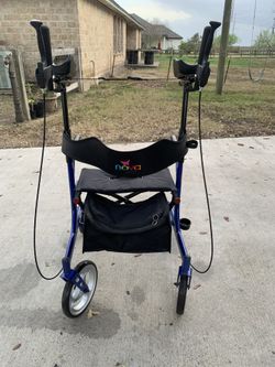 Nova Upright Rolling Walker