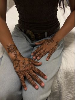 BOCA JAGUA AND HENNA ARTIST