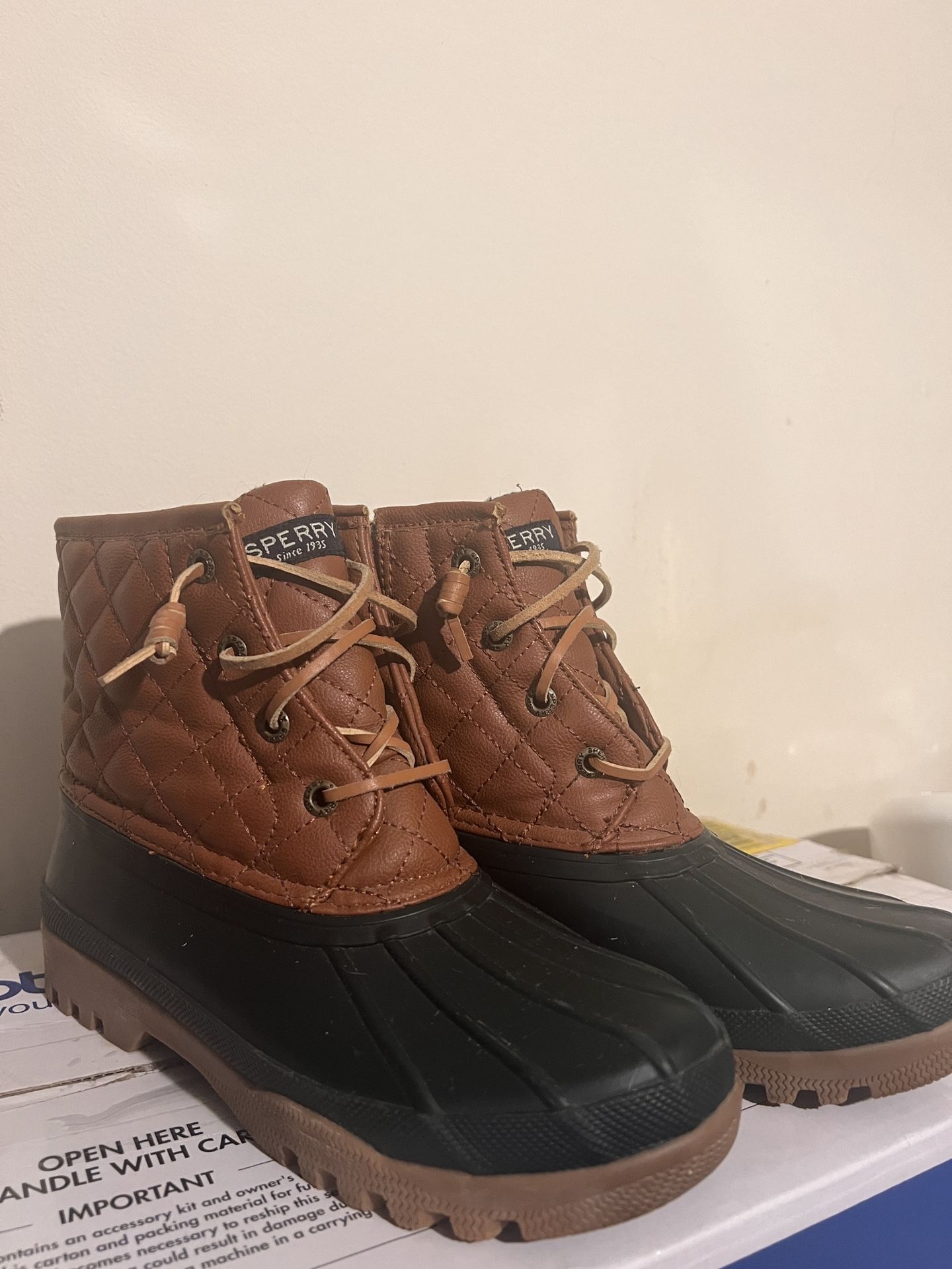Sperry Boots