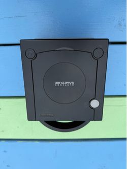 GameCube & super Mario strikers