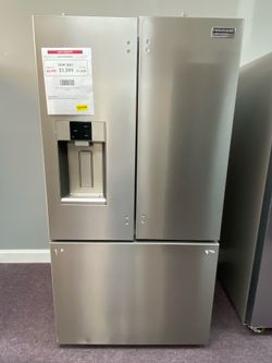 Frigidaire 27.8 Cu. Ft. Refrigerator