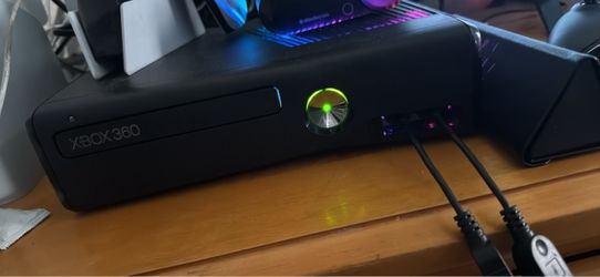 Xbox 360 Slim Console