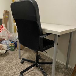 Desk With Chair