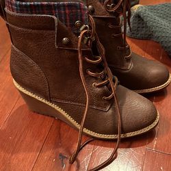 Heeled Boots Wedge Size 8 Brand New 