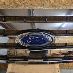 NEW Ford OEM F150 Grill 2009 - 2014