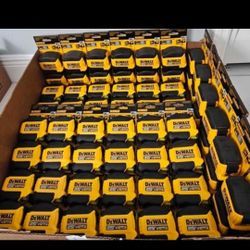 🔥 2-PACK DEWALT 25-FT MAGNETIC TAPE MEASURES – BULK DEALS – NEW