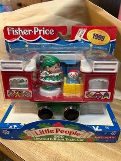 Little People Fisher Price Musical Christmas Train and Limited Edition Train Car 1998/1999