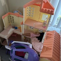 Unfurnished Doll House 