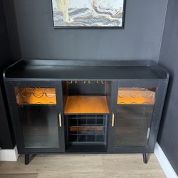 Black Mini Bar With LEDs