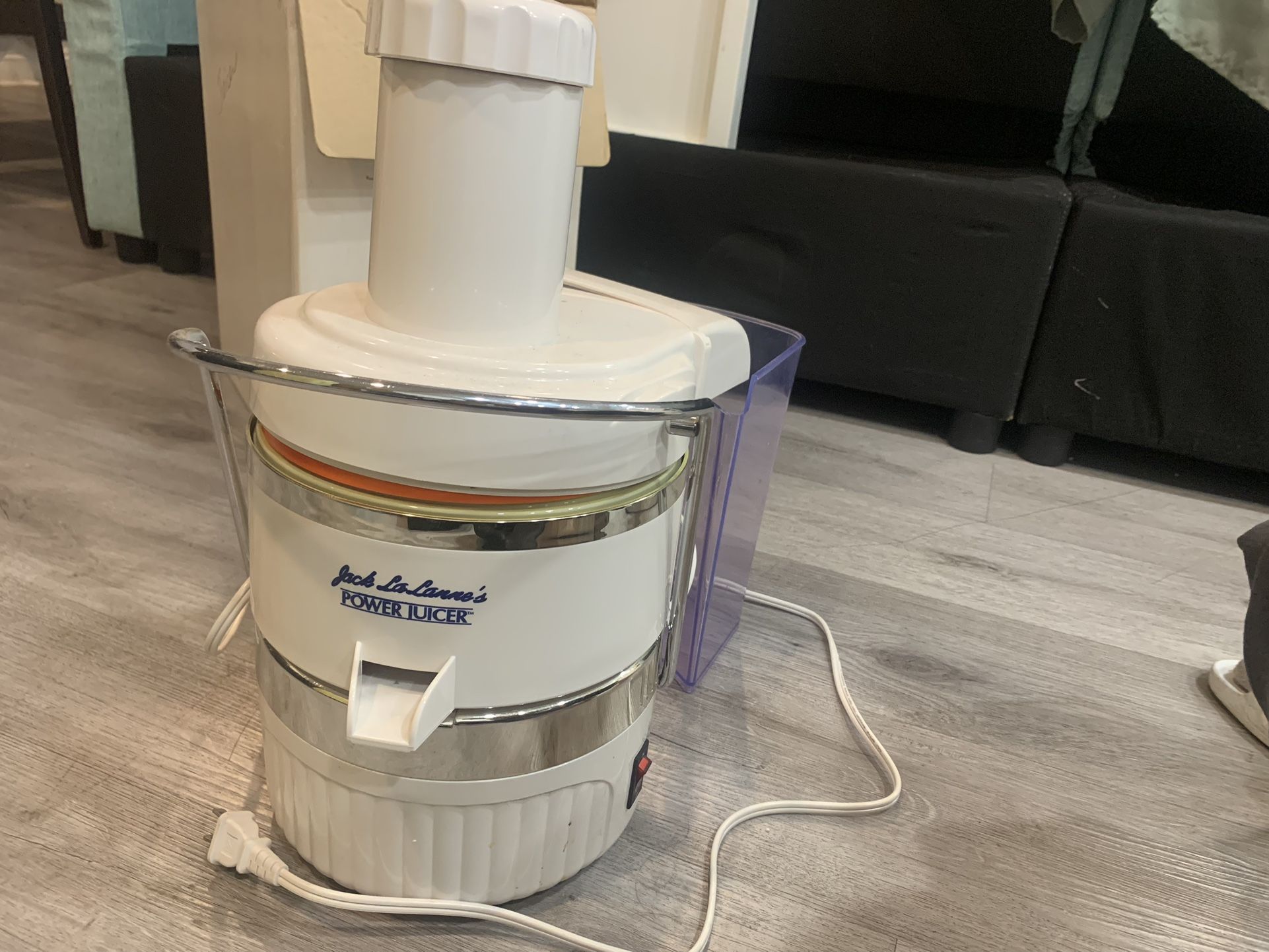 Jack LaLanne JLPJB power Juicer Juicing machine by Jack LaLanne