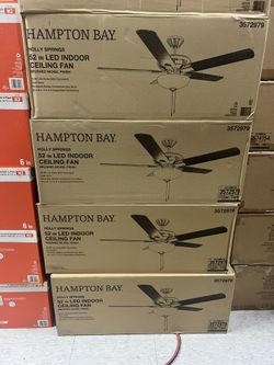 Hampton Bay Holly Springs 52 in. LED Indoor Brushed Nickel Ceiling Fan with Light Kit