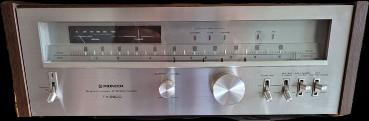 Pioneer TX-9800 Quartz Locked Stereo Tuner