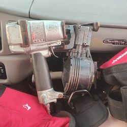 Nail Gun Motabo Hpt 1 3/4 Coil Nailer Works Great Does Have Some Marks An Scratches But Works Amazing Only Saling Because I'm No Longer In Roofing
