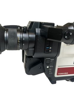 フィルムカメラ TOSHIBA CCD Betamovie BM-T33 TOSHIBA CCD Betamovie BM-T33