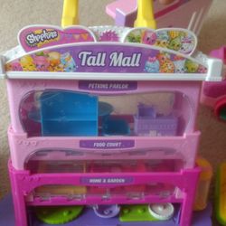 Shopkins Tall Mall 