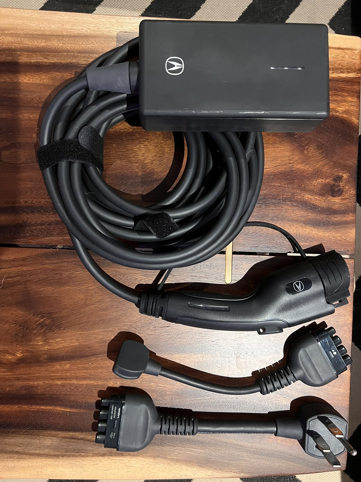 Acura Portable EV Charger