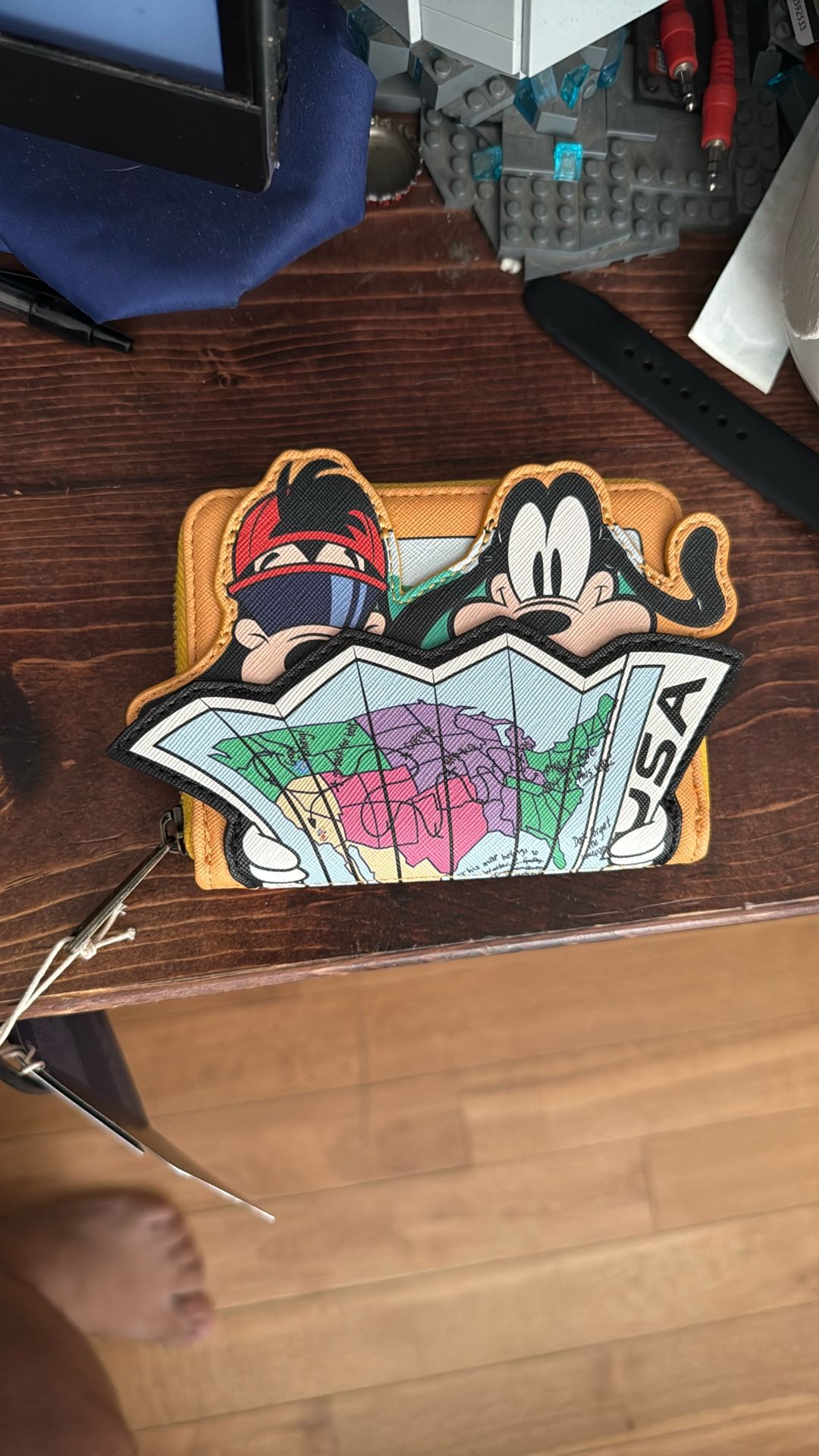 Max and Goofy Wallet