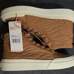 Brand New Roxy Brown Sneakers Size 6