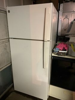 Used refrigerator G&E