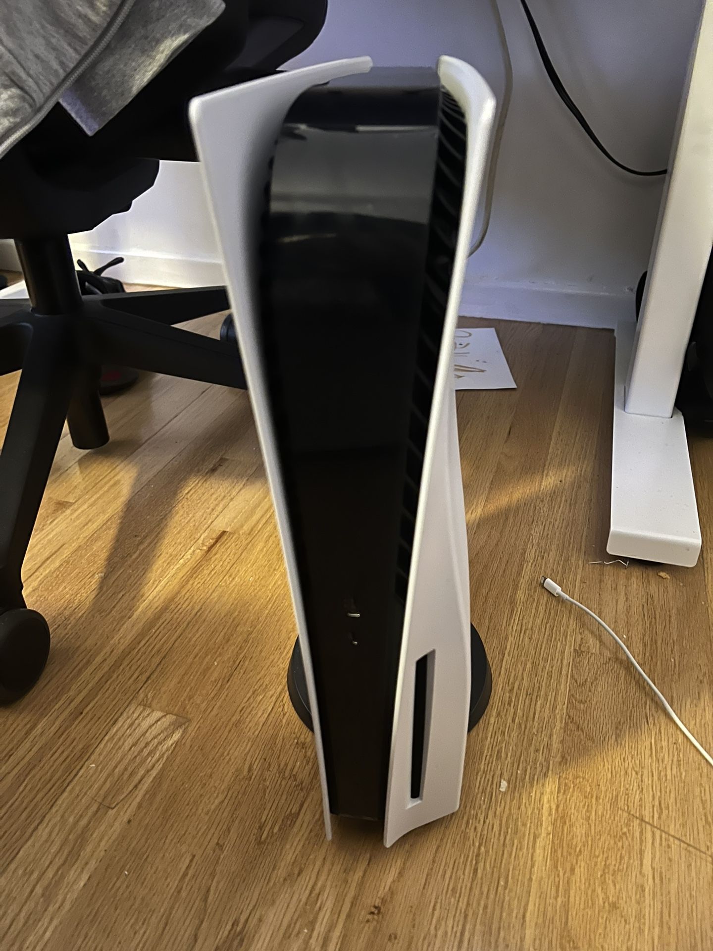 PS5 Disc Edition- NOT WORKING, FOR PART