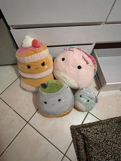 Set of Squishmallows