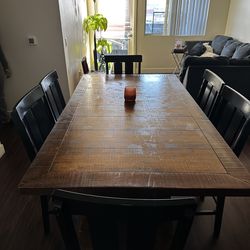 Dining room table